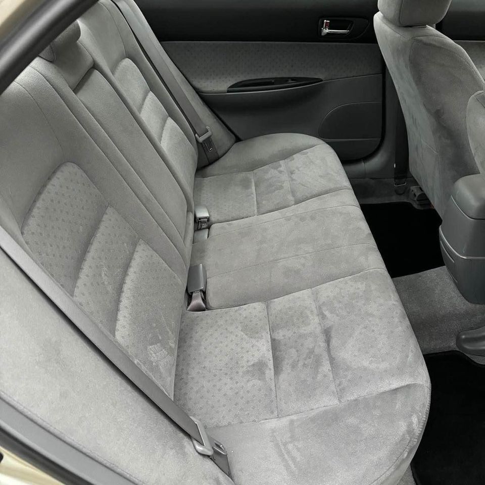 Sølv Mazda 6 fra 2004