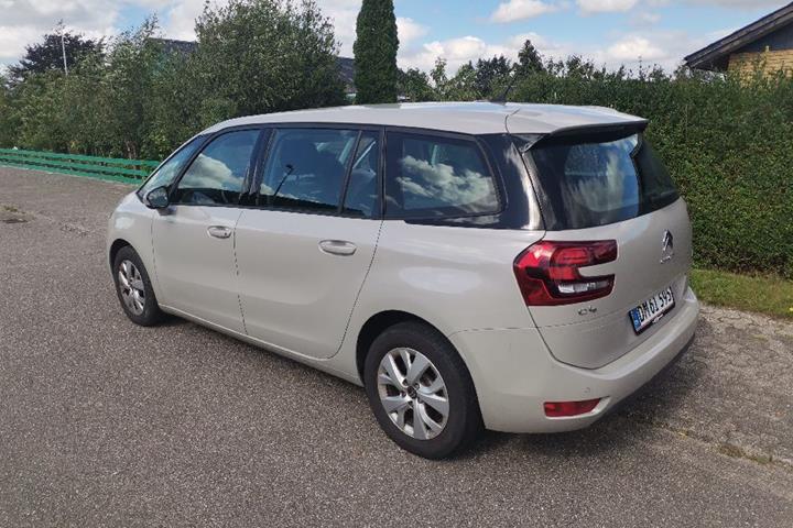 Grå Citroën Grand C4 Picasso fra 2018