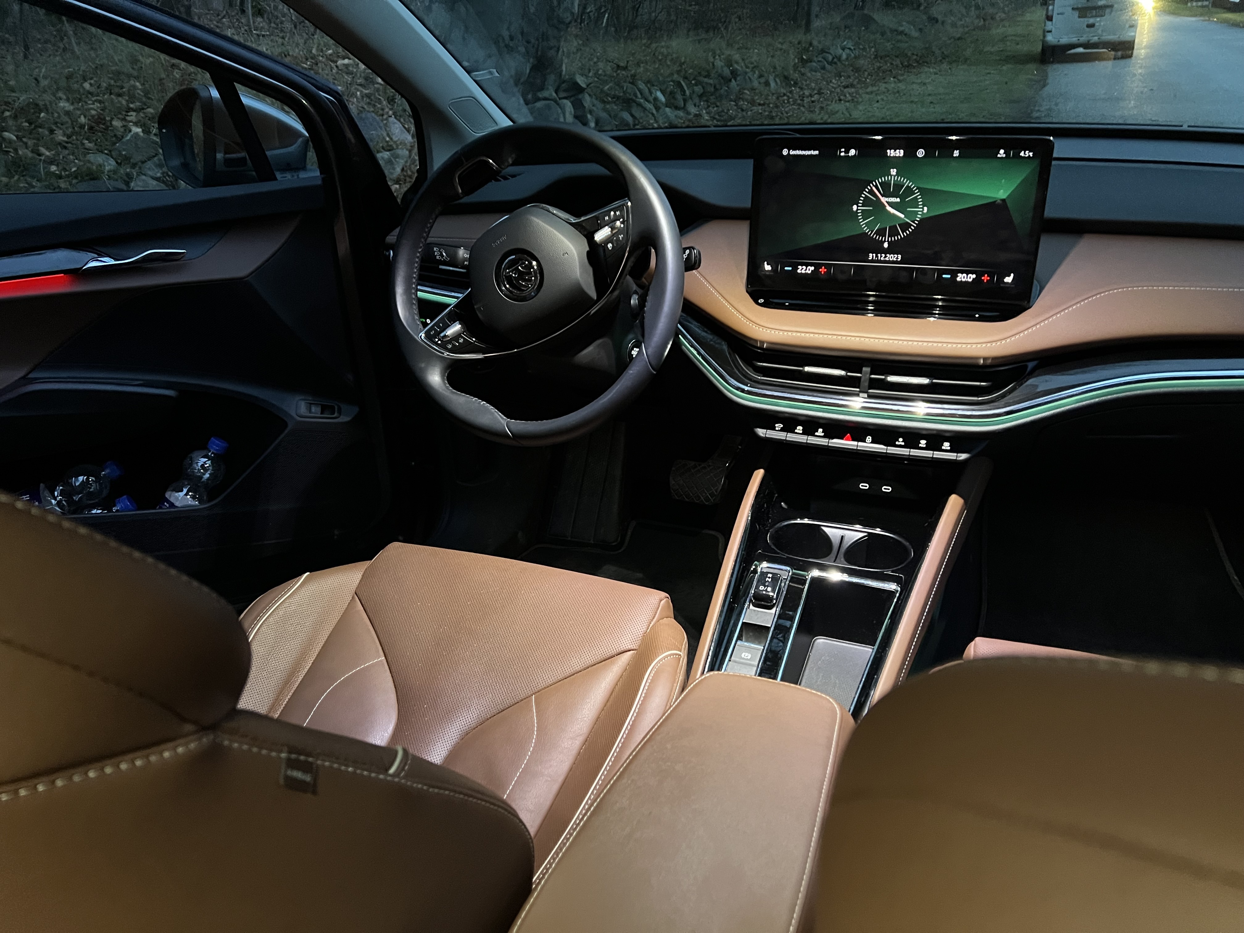 Grå Skoda Enyaq iV fra 2022