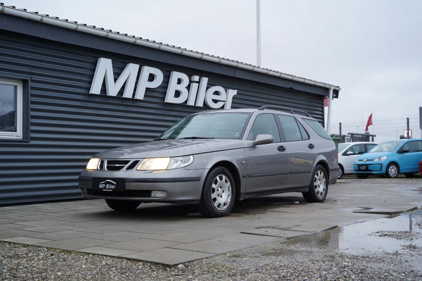 Beige Saab 9-5 fra 2003
