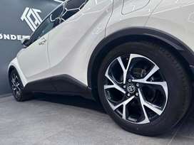 Toyota C-HR 1,8 Hybrid Premium Selected CVT