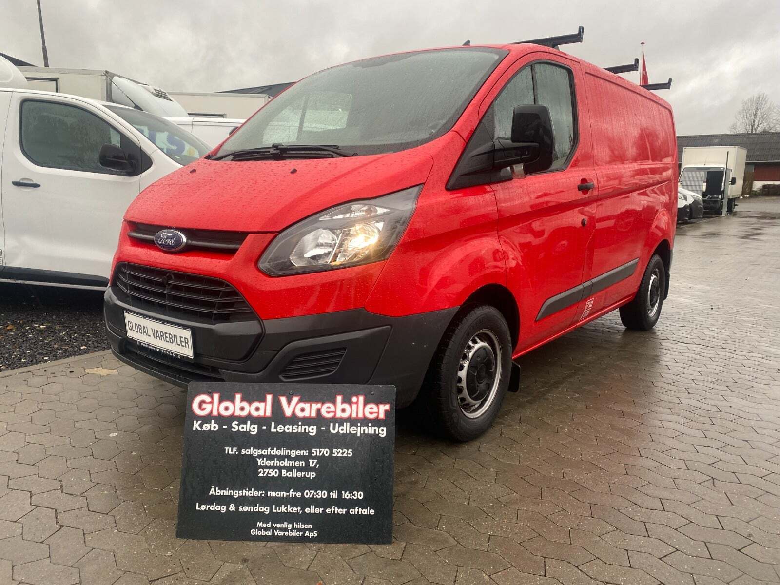undefined Ford Transit Custom 270S fra 2016 set udefra