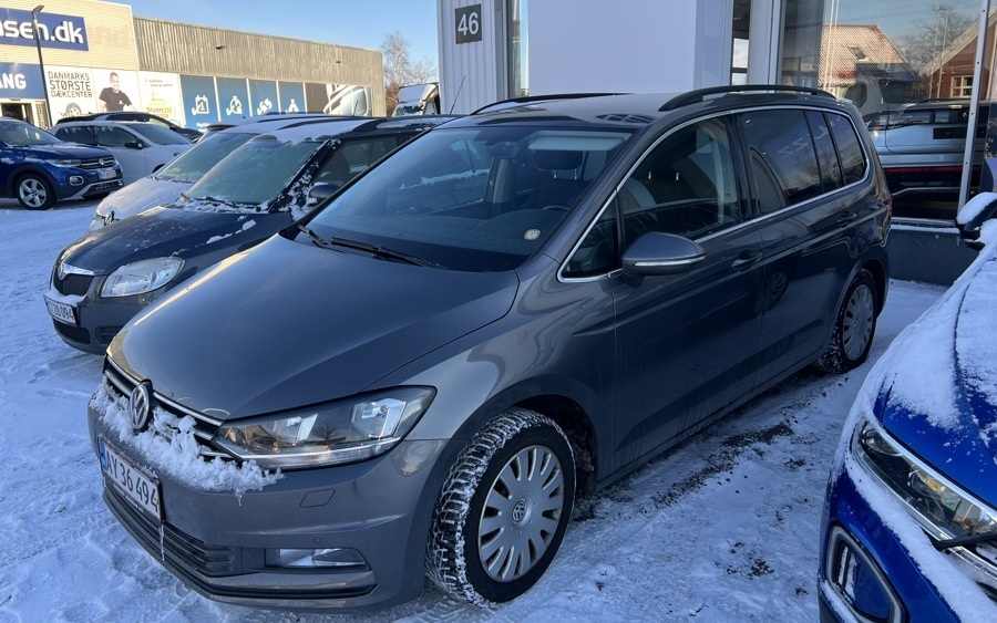 undefined VW Touran fra 2016