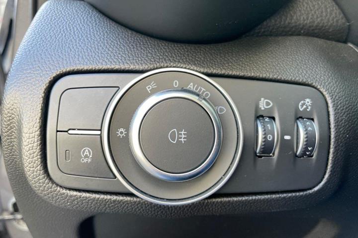 Sort Alfa Romeo Giulia fra 2019