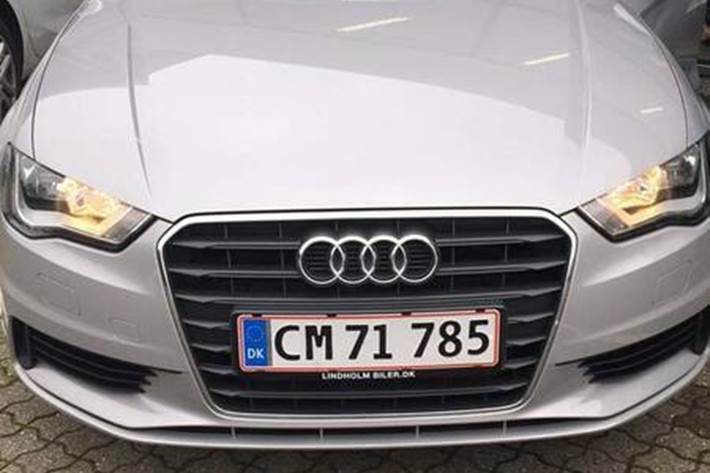 Grå Audi A3 fra 2016