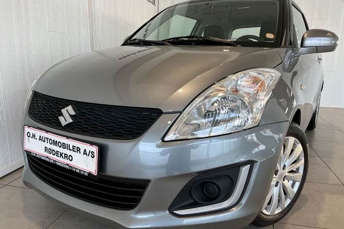 Grå Suzuki Swift fra 2017