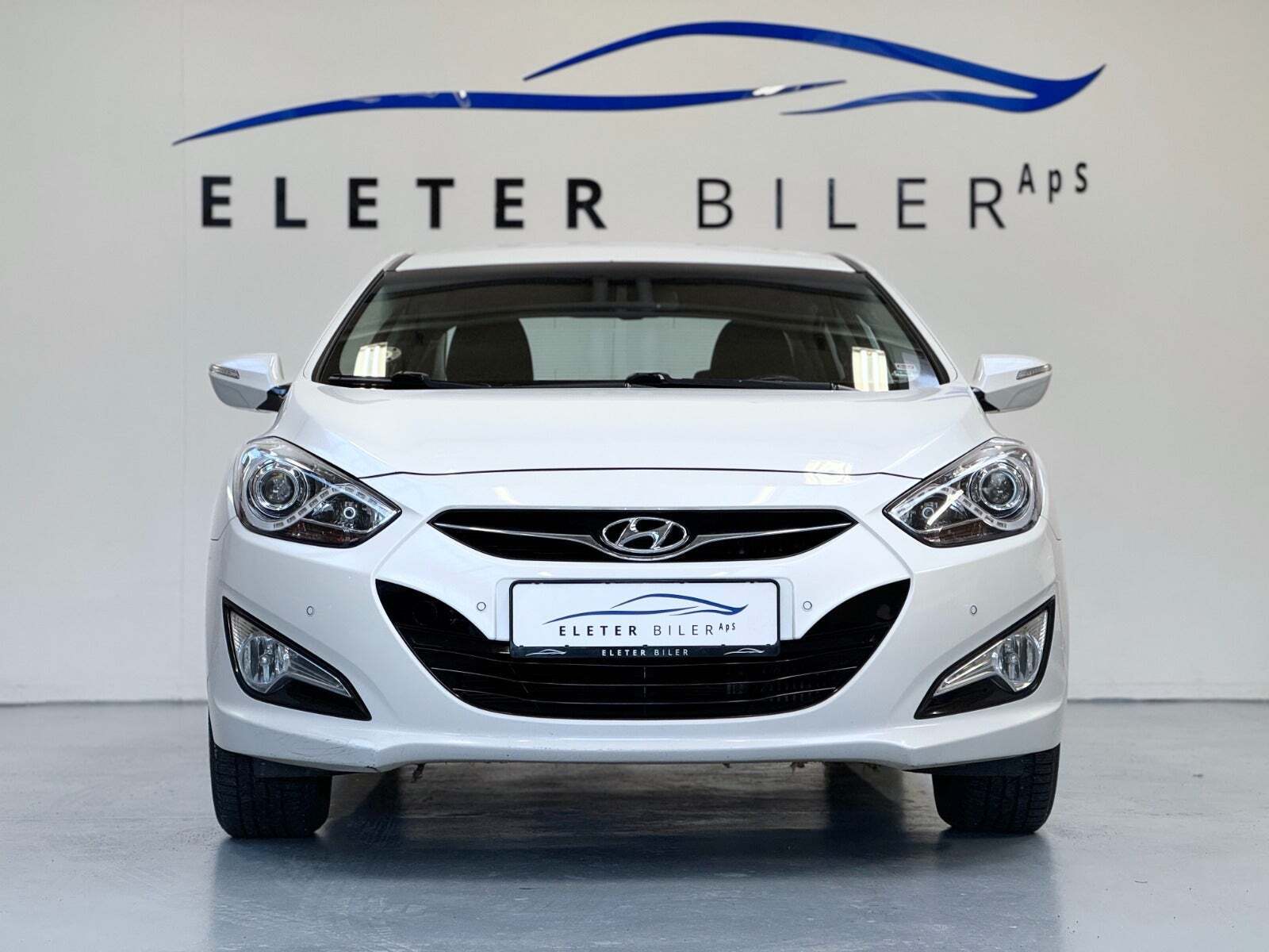 Hvid Hyundai i40 fra 2013