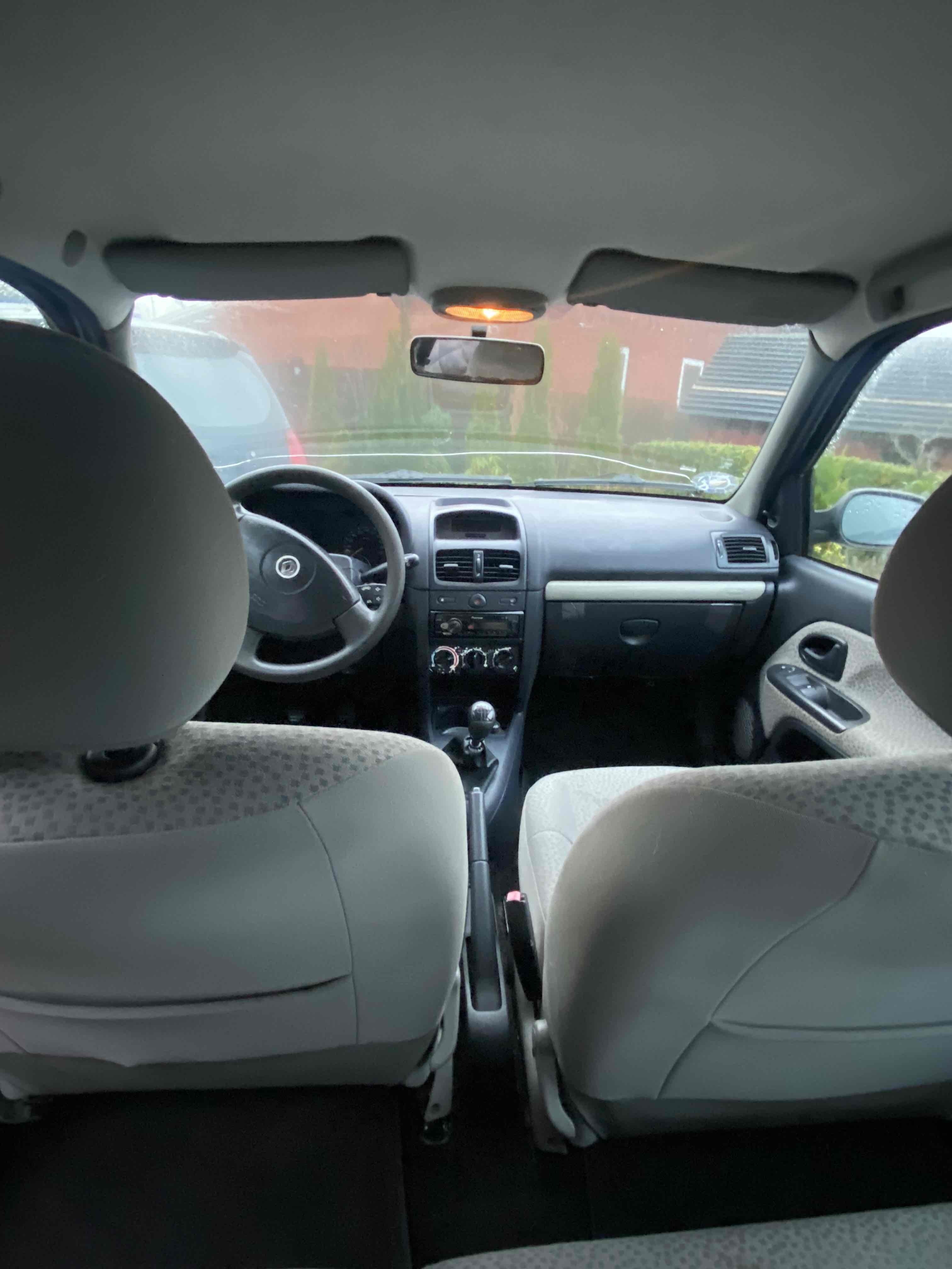 undefined Renault Clio fra 2006