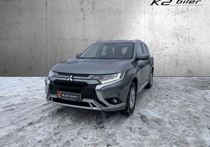 Mitsubishi Outlander 2,4 PHEV Invite CVT 4WD