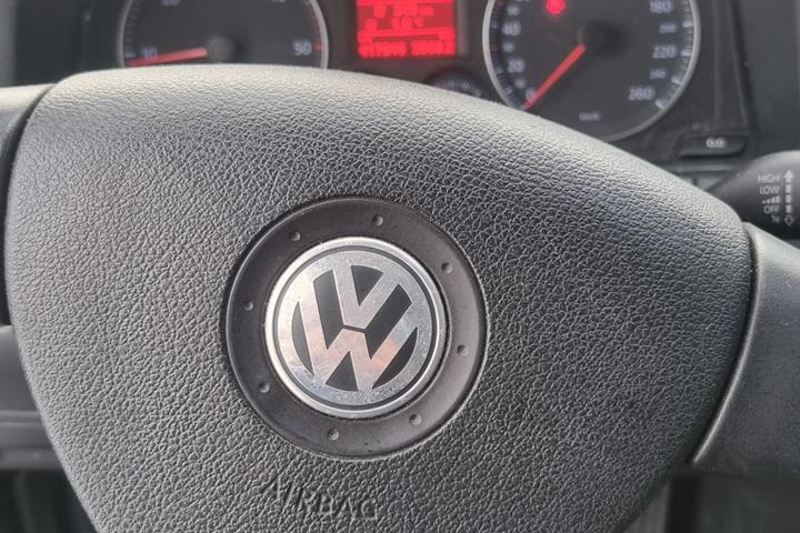 Sølv VW Golf V fra 2007