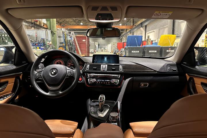 Sort BMW 435d fra 2017