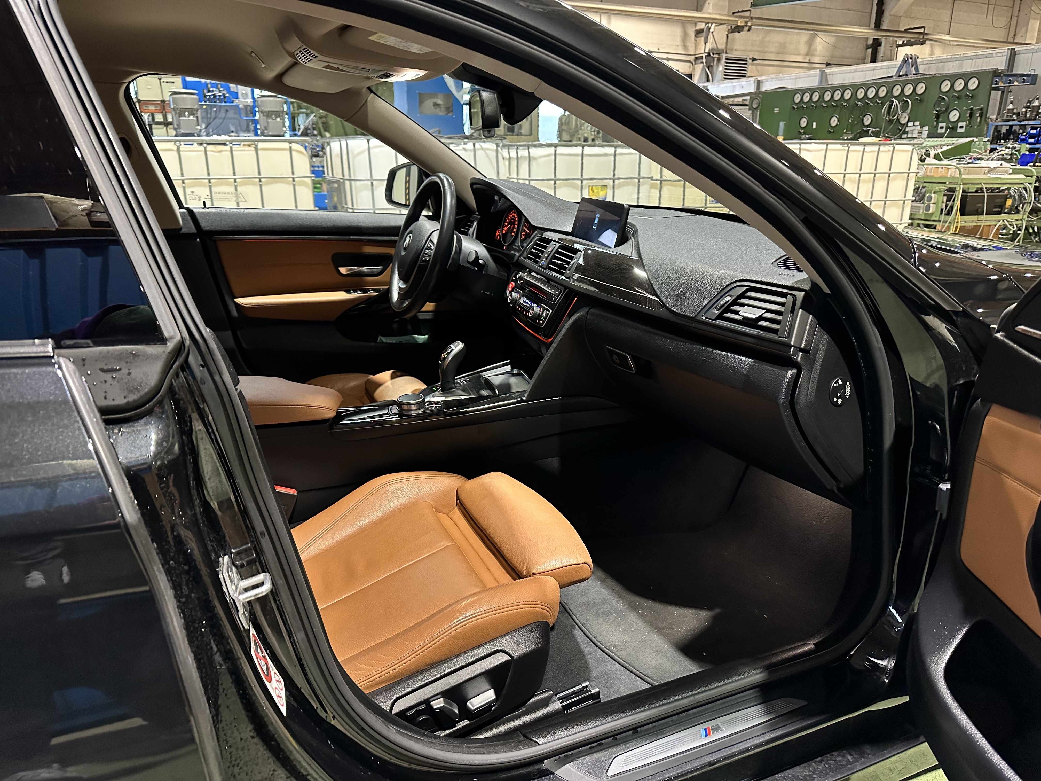 Sort BMW 435d fra 2017