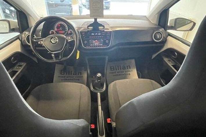 Hvid VW UP! fra 2017