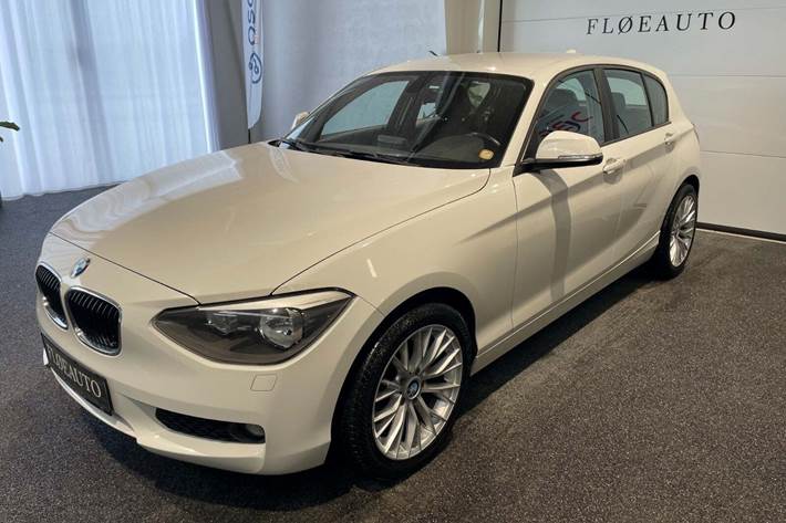 undefined BMW 118d fra 2014