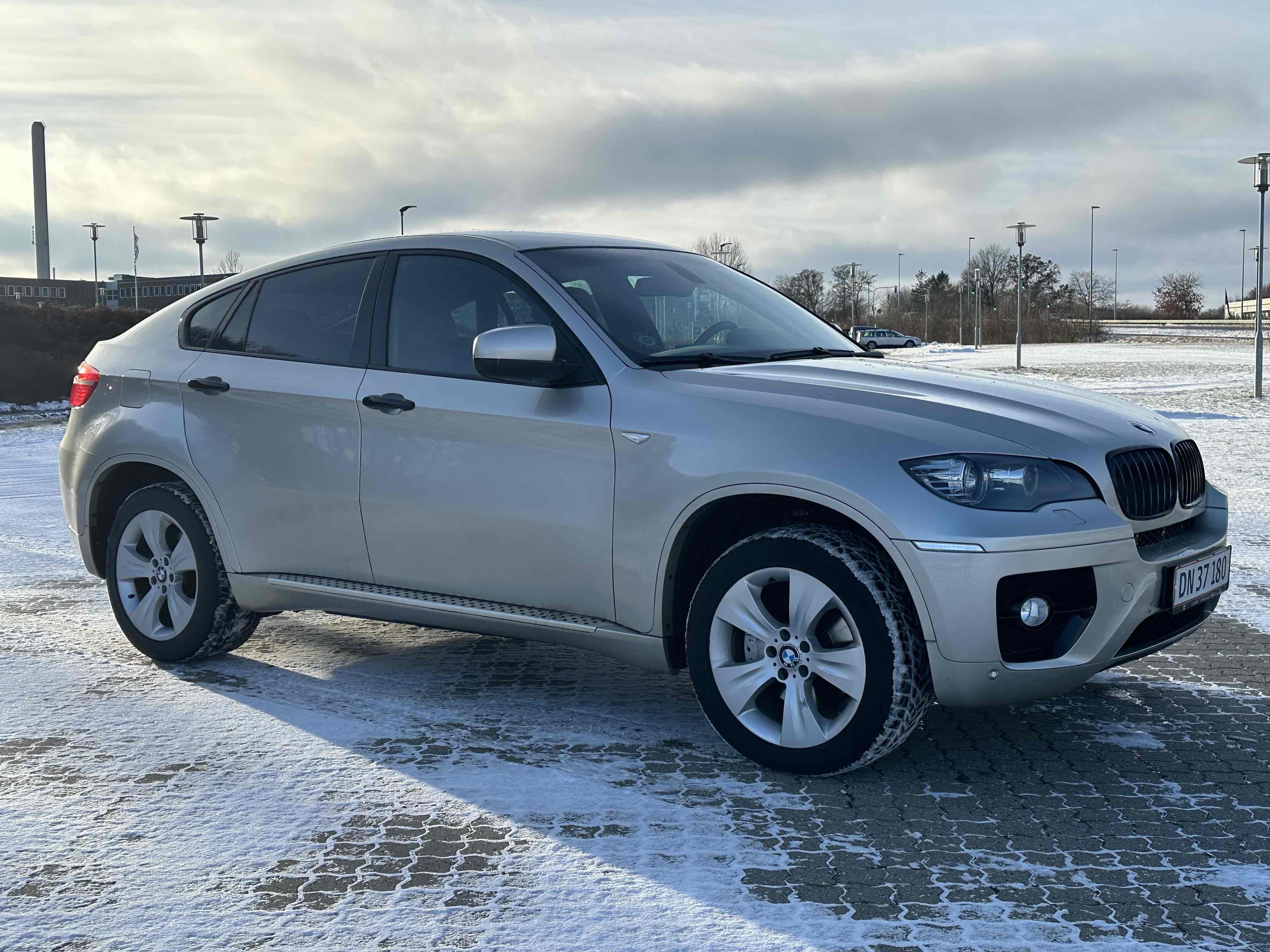 undefined BMW X6 fra 2009