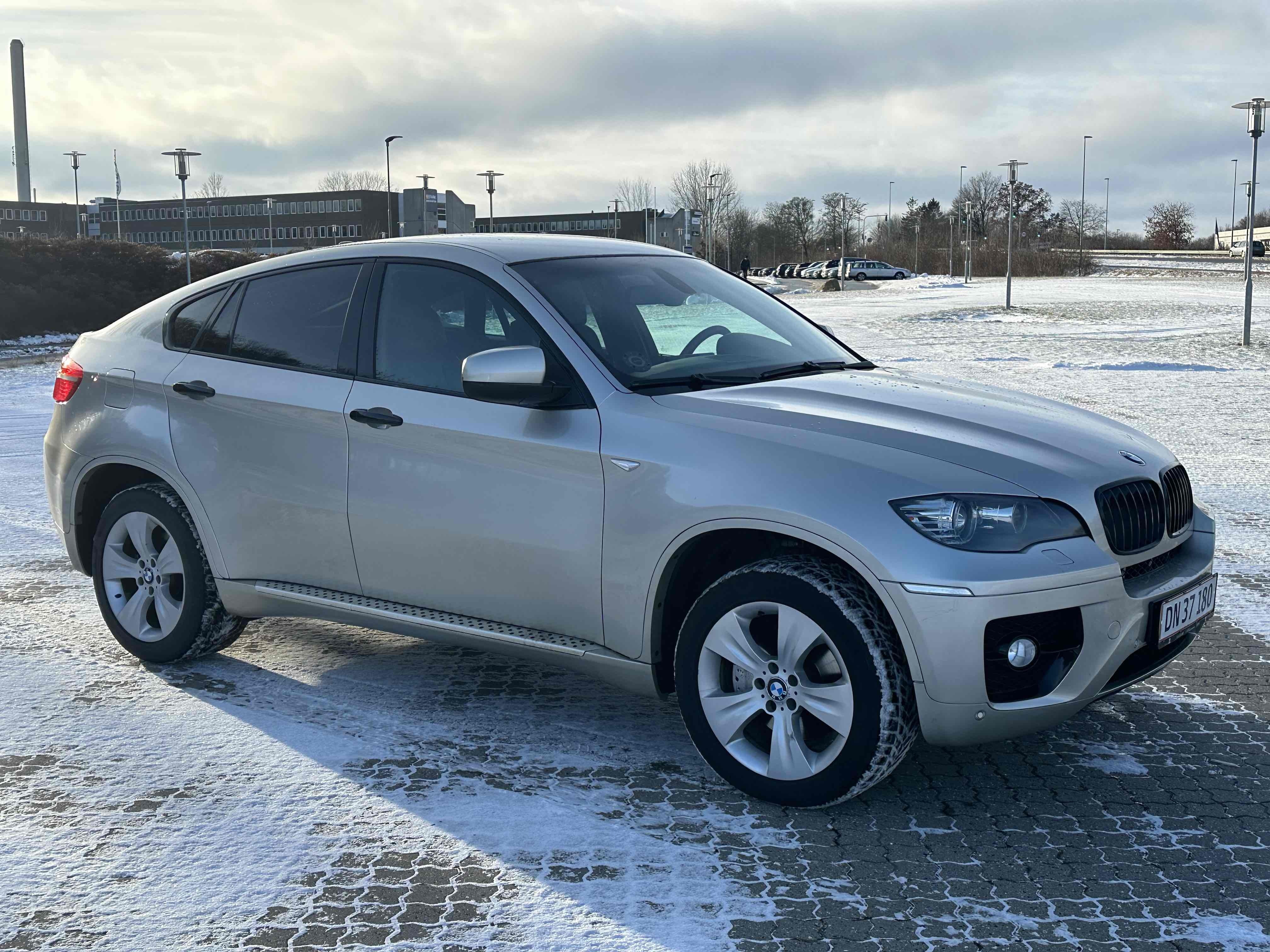 undefined BMW X6 fra 2009