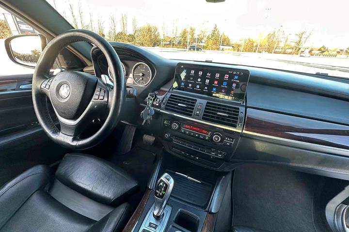 undefined BMW X6 fra 2009