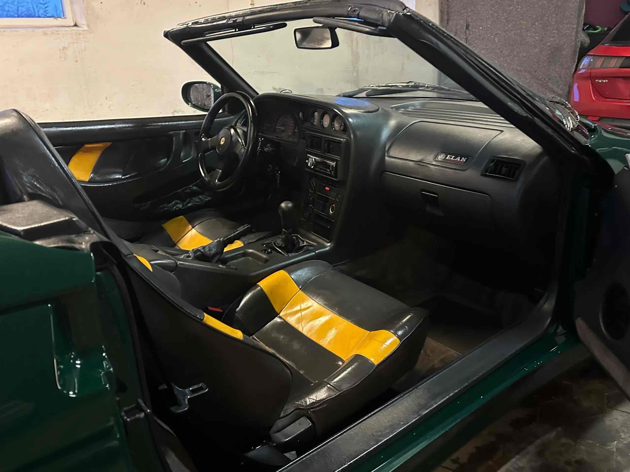 undefined Lotus Elan fra 1991