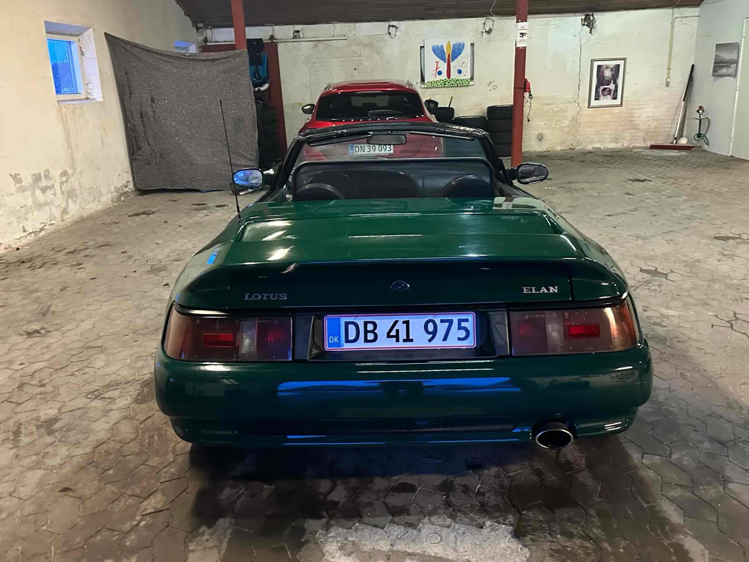 undefined Lotus Elan fra 1991