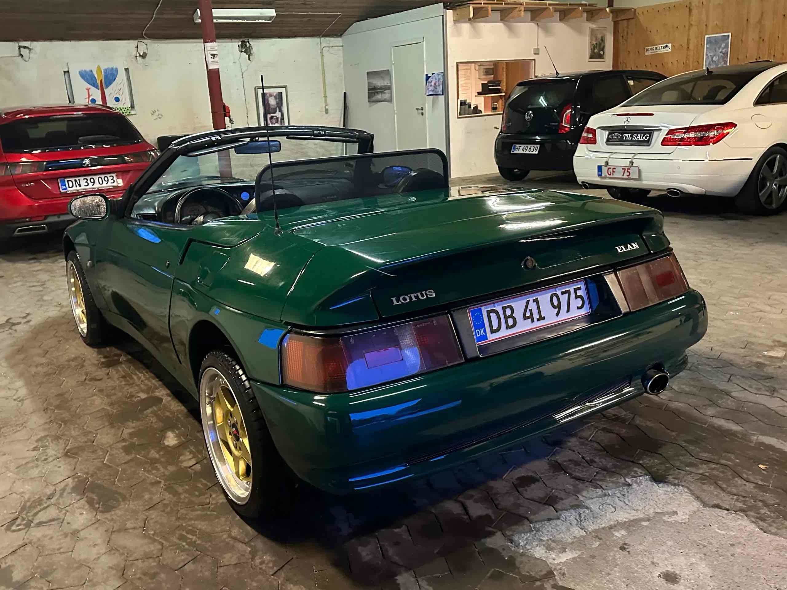 undefined Lotus Elan fra 1991