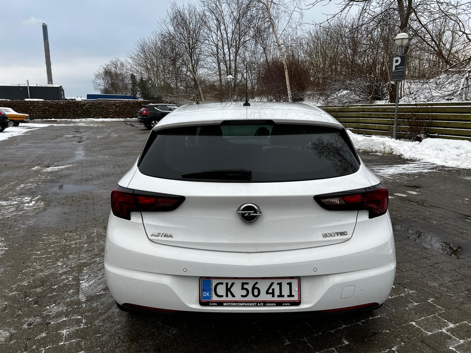 Opel Astra 1,0 Turbo 105HK 5-dørs