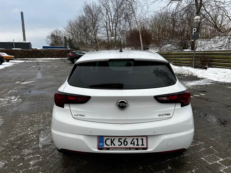 Opel Astra 1,0 Turbo 105HK 5-dørs
