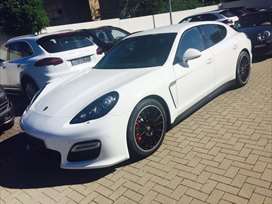 Porsche Panamera GTS 4,8 PDK