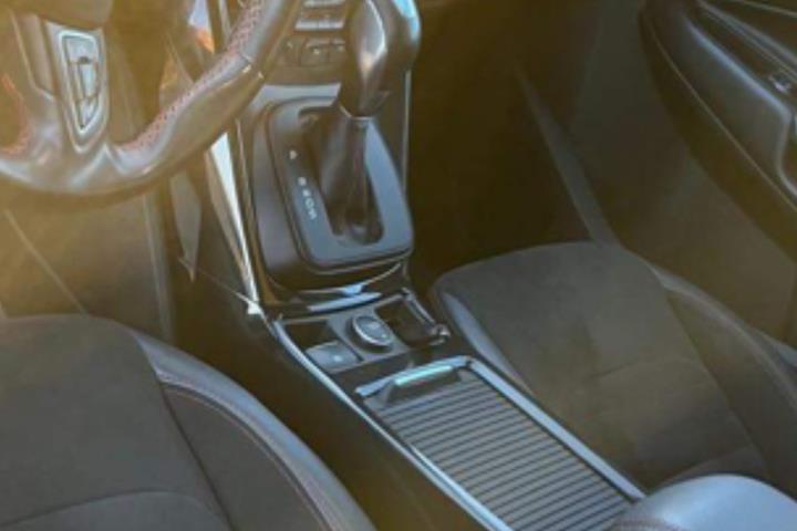 Hvid Ford Kuga fra 2018