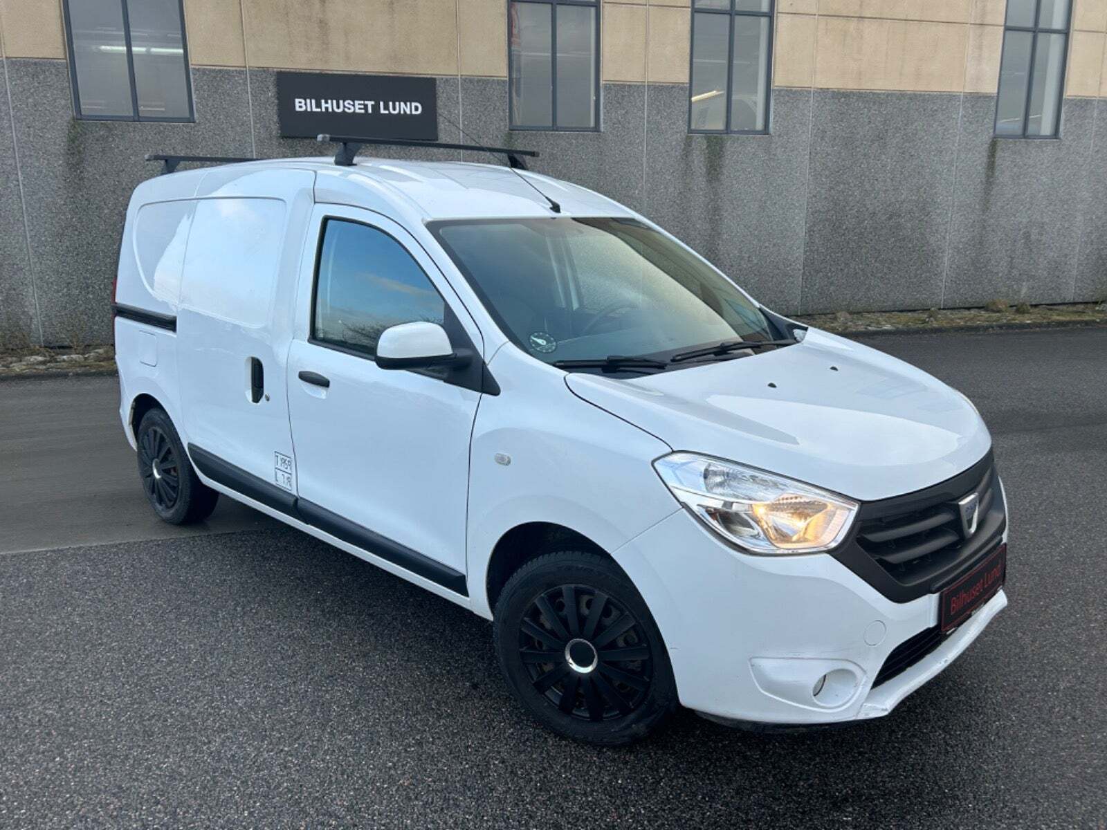 Hvid Dacia Dokker fra 2016