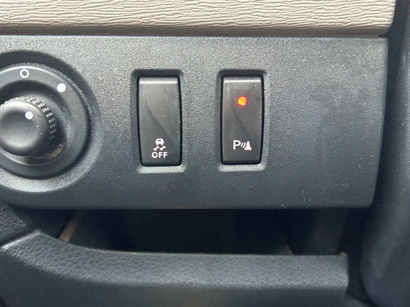 Hvid Dacia Dokker fra 2016