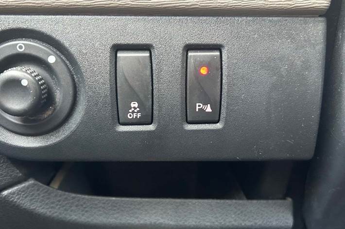 Hvid Dacia Dokker fra 2016