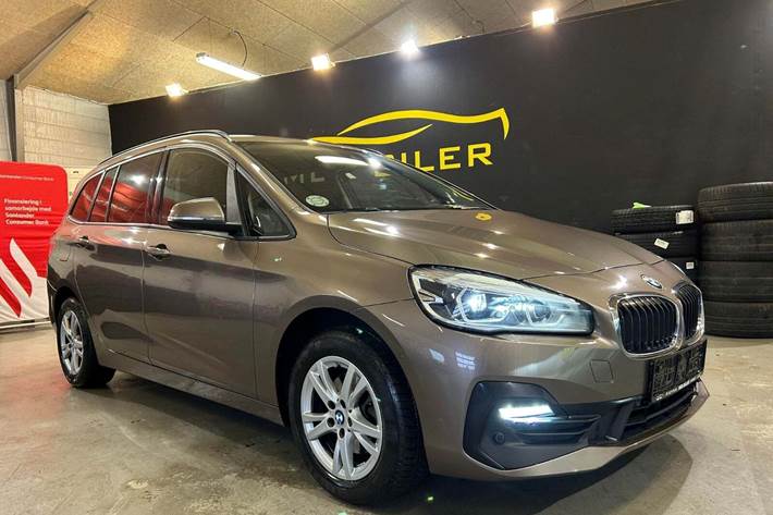 undefined BMW 216i fra 2019