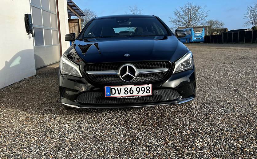 Mercedes CLA200 1,6 200 Shooting Brake Stationscar 7G-DCT