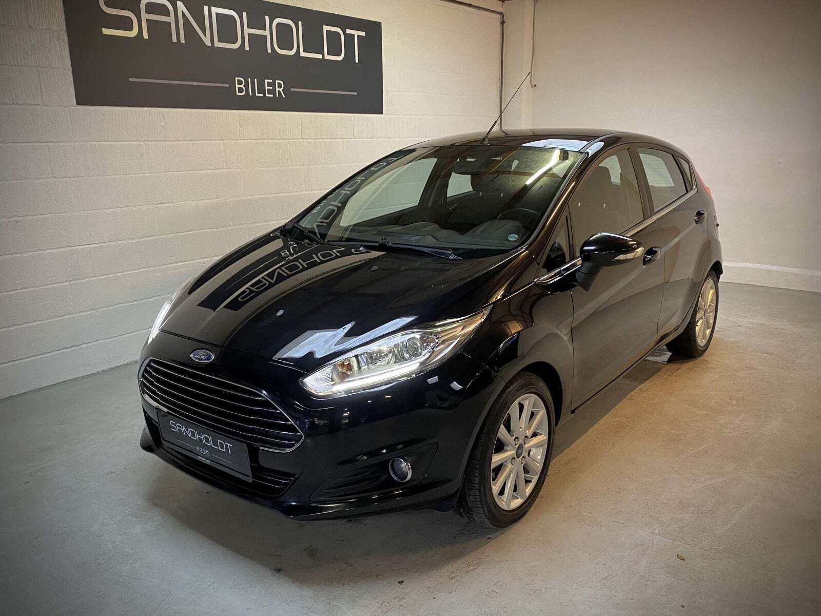 Sort Ford Fiesta fra 2015