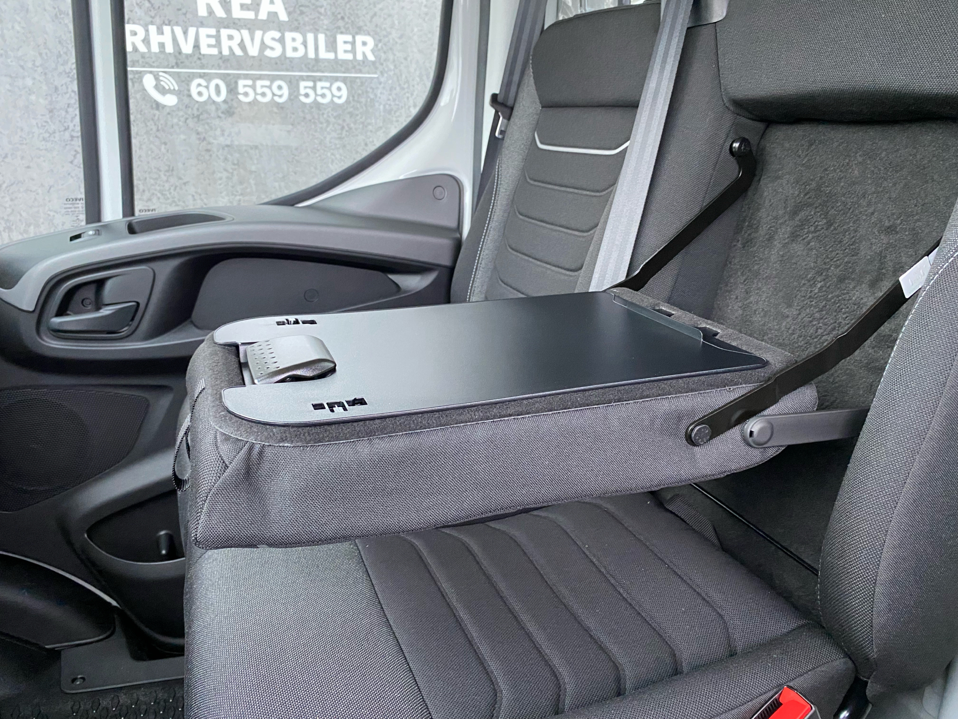 Hvid Iveco Daily fra 2025