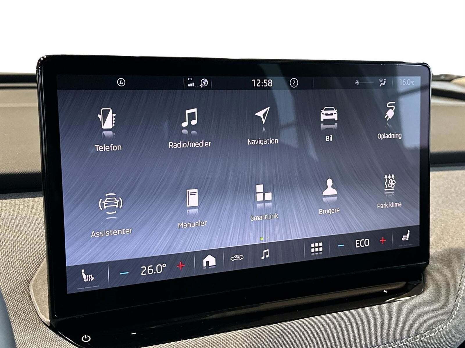 Sølv Skoda Enyaq fra 2021