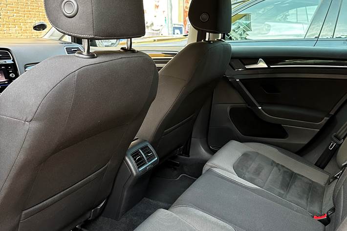 Sort VW Golf fra 2017