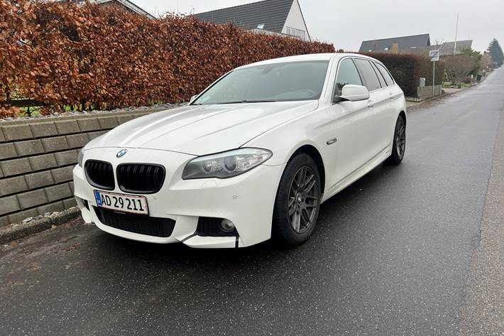 Hvid BMW 520d fra 2013