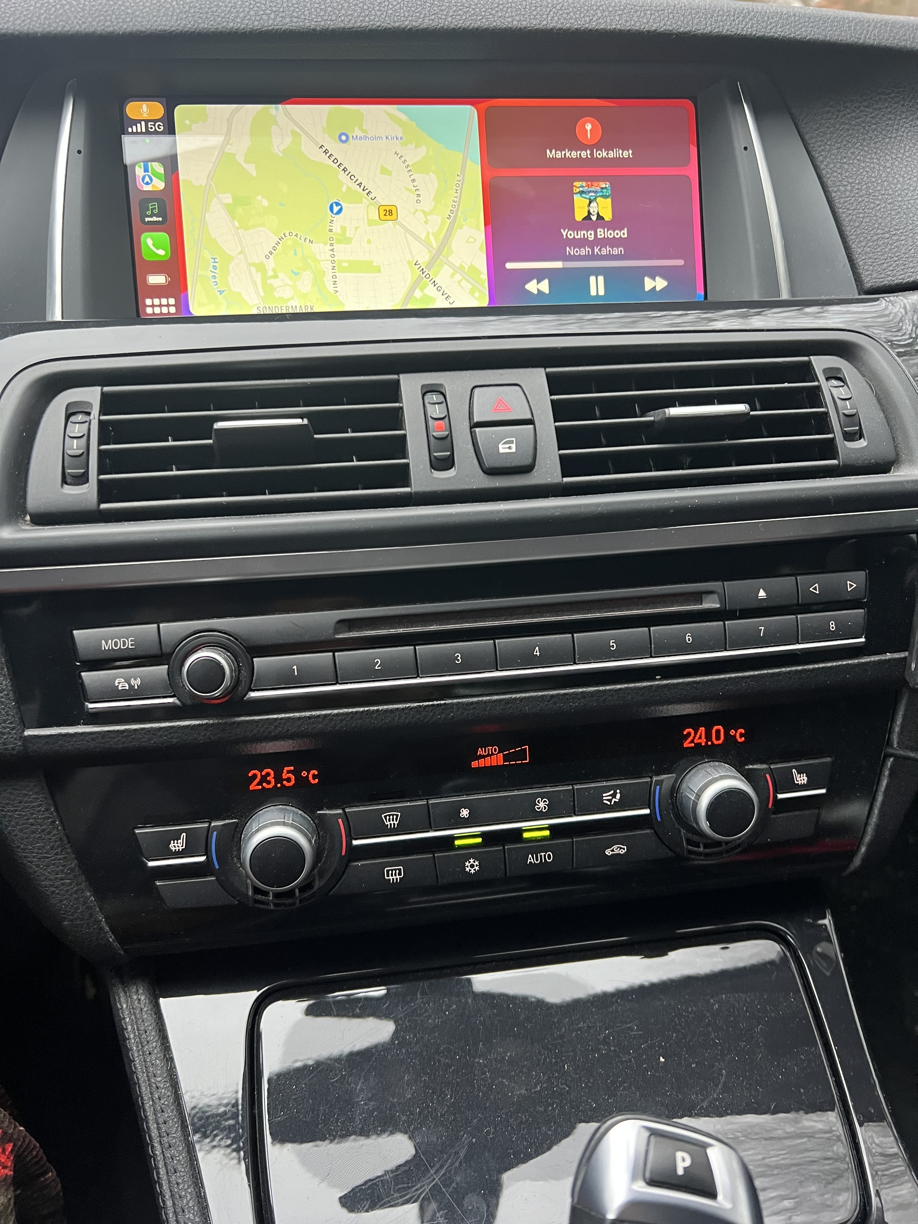 Hvid BMW 520d fra 2013
