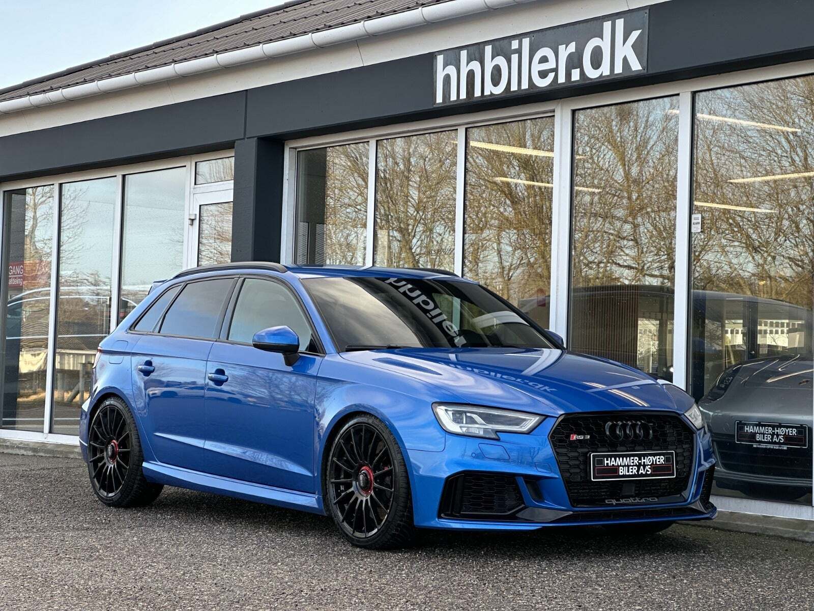 Blå Audi RS3 fra 2018