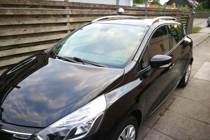 Sort Renault Ny Clio fra 2015