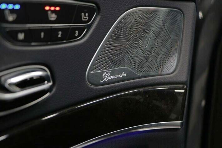 Grå Mercedes S350 d fra 2017
