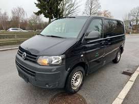 VW Transporter 2,0 TDi 114 Kassevogn lang