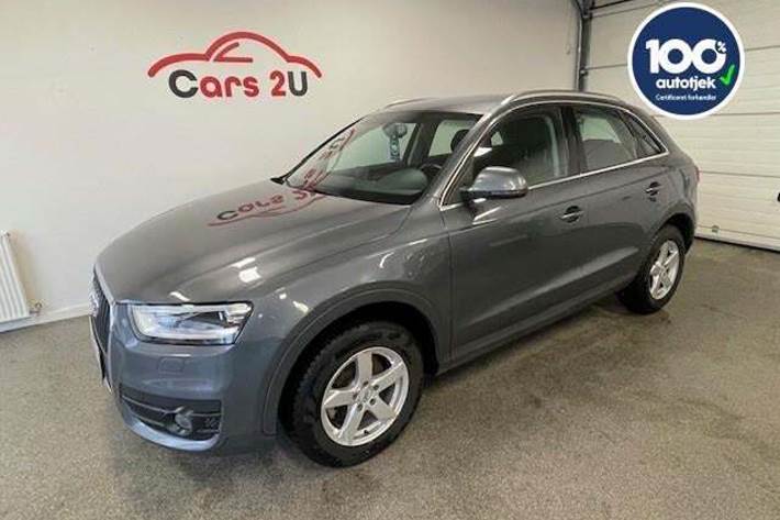 Grå Audi Q3 fra 2014