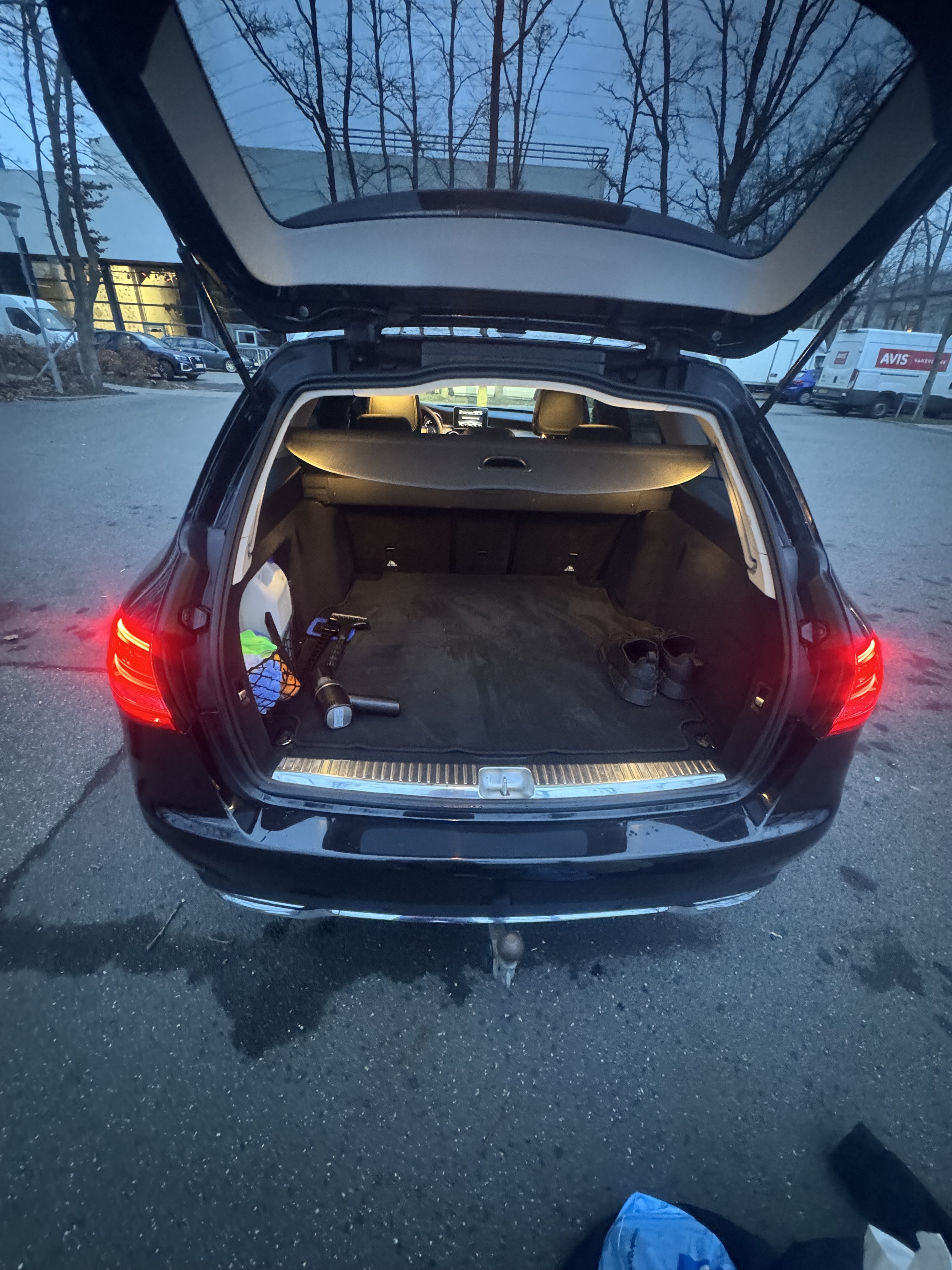 Sort Mercedes C220 fra 2014