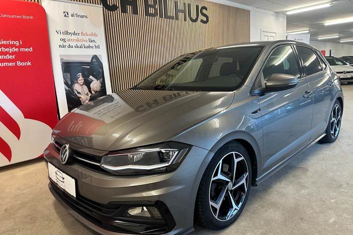 Grå VW Polo fra 2019