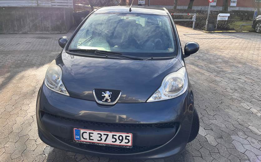 Peugeot 107 1,0 I 5D MAN.
