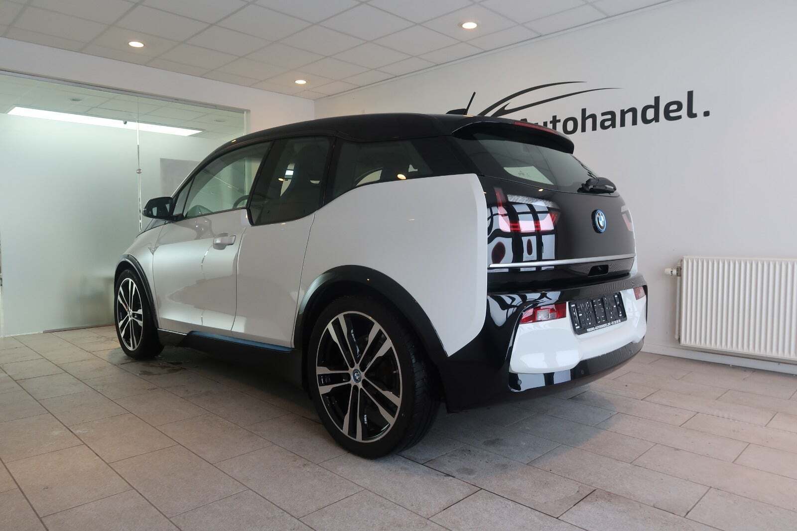 BMW i3s Charged
