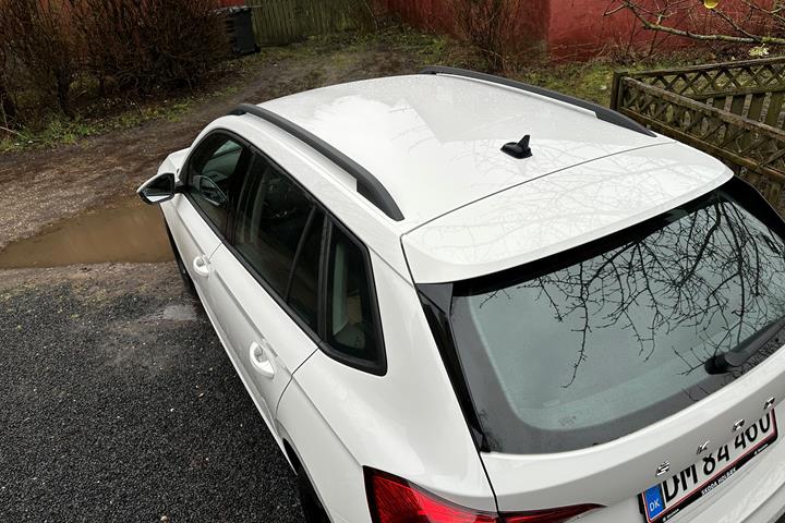 Hvid Skoda Kamiq fra 2022