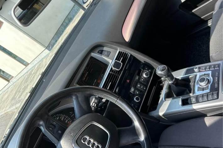 Sort Audi A6 fra 2007